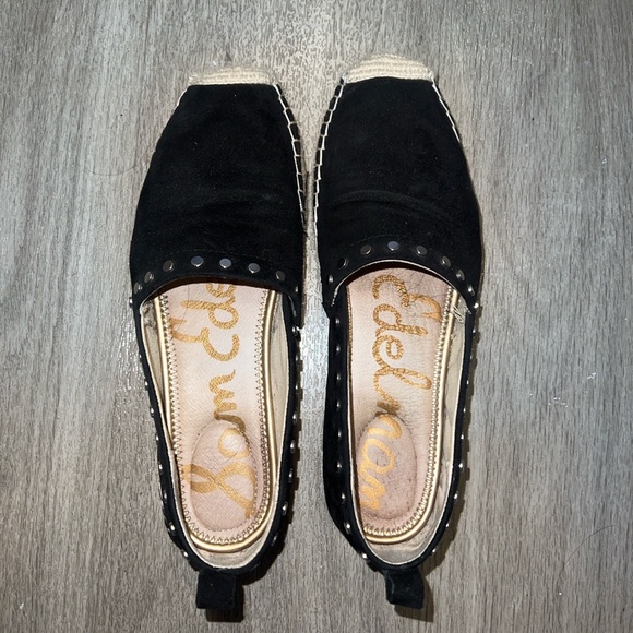 Sold - Picture 3 of 5